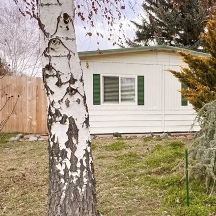 Buy this studio apartment on 7200 Boyd Court in Klamath County, OR 97603
