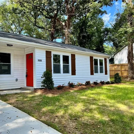 Buy this 3 bed house on 1728 Linda Circle in Fair Oaks, Cobb County
