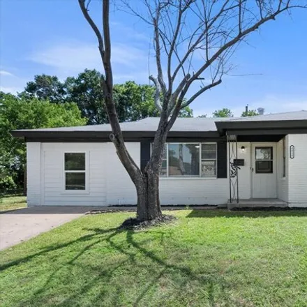 Buy this 4 bed house on 4082 Tejas Trail in Lake Worth, Tarrant County