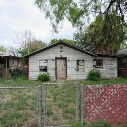 Buy this 1 bed house on 1936 Baltimore Street in Laredo, TX 78041