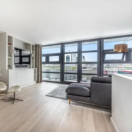 Buy this 2 bed house on The Glass House in 3 Royal Oak Yard, Bermondsey Village