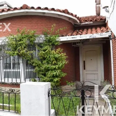 Buy this 6 bed house on Calle 529 1797 in Partido de La Plata, 1900 Tolosa