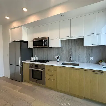 Image 2 - Perla, 400 South Broadway, Los Angeles, CA 90013, USA - Apartment for rent