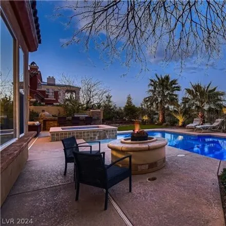 Image 9 - 3216 Dove Run Creek Drive, Summerlin South, NV 89135, USA - House for sale