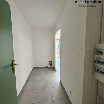 Image 7 - 3 Rue du Bourg, 74140 Messery, France - Apartment for rent