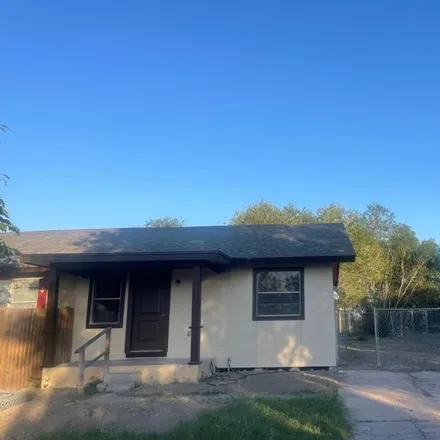 Buy this studio house on 3298 North Central Avenue in Brownsville, TX 78526