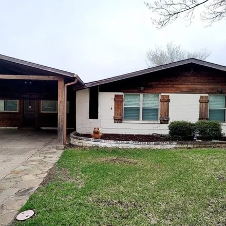 Buy this 3 bed house on 3188 Vassar Drive in Irving, TX 75062