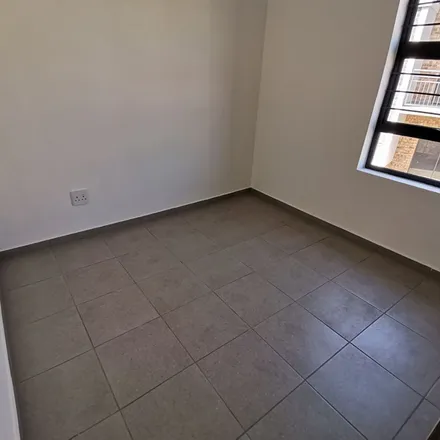 Image 1 - Felicia Street, Fir Grove, Akasia, 0118, South Africa - Townhouse for rent