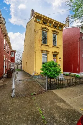 Buy this 3 bed house on 21 Byrd Alley in Covington, KY 41011