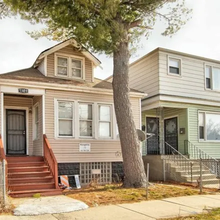 Buy this 5 bed house on 7309 South Paulina Street in Chicago, IL 60636