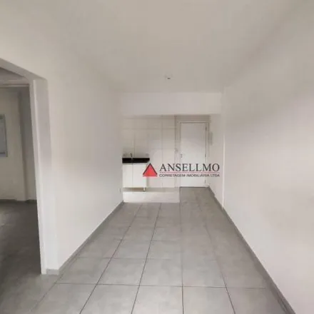 Rent this 2 bed apartment on Rua José Coppini in Centro, São Bernardo do Campo - SP