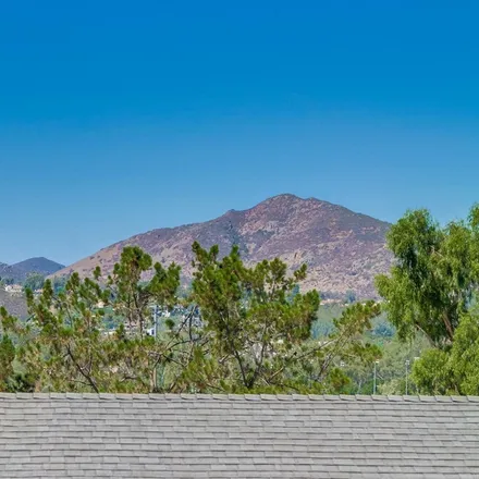 Image 3 - 3630 Mary Lane, Escondido, CA 92025, USA - House for sale