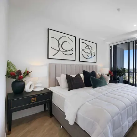 Rent this studio apartment on 4 Wahroonga Pl