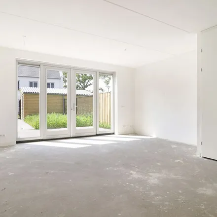 Rent this 3 bed apartment on Zebrakever 1d in 5692 VG Son en Breugel, Netherlands