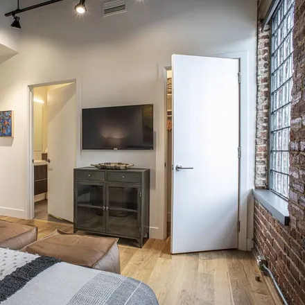 Rent this 2 bed apartment on Asheville
