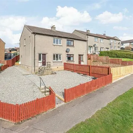 Buy this 2 bed duplex on Clyde Crescent in Dunfermline, KY11 4NG
