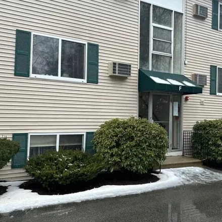 Buy this 2 bed condo on 10;12 Cleveland Avenue in Ipswich, MA 01938