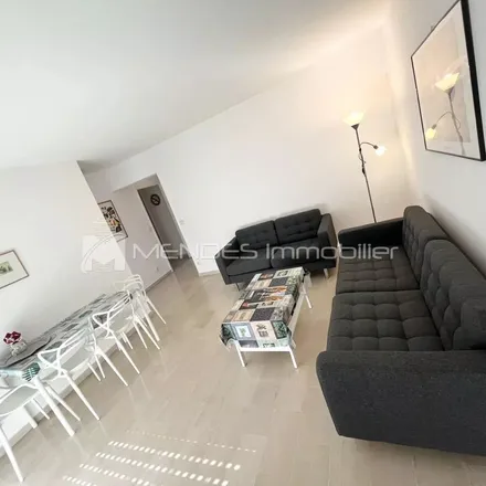 Rent this 3 bed apartment on Les Olivettes in Rue des Géraniums, 98000 Monaco
