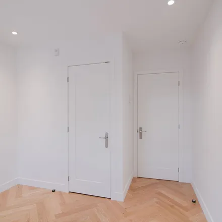Rent this 2 bed apartment on 584 Avenue d'Outremont in Montreal, QC H3N 1S2