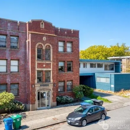 Buy this studio house on Rhodes Apartments in 315 12th Avenue East, Seattle