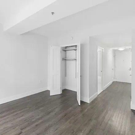 Rent this 1 bed apartment on 354 East 91st Street in New York, NY 10128