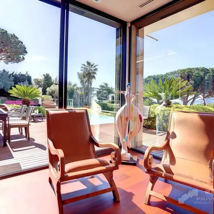 Rent this 7 bed apartment on Boulevard de la Croix des Gardes in 06150 Cannes, France