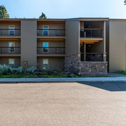 Buy this 1 bed condo on Seventh Mountain Drive in Deschutes County, OR