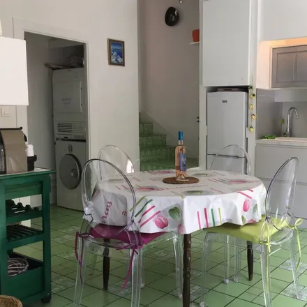 Image 2 - Var, France - Apartment for rent