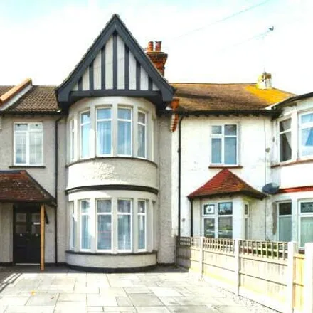 Buy this 4 bed duplex on The White Horse PH in Hamstel Road, Southend-on-Sea