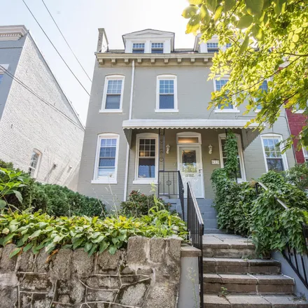 Rent this 6 bed townhouse on 4134 New Hampshire Avenue Northwest in Washington, DC 20011
