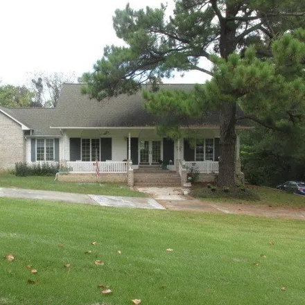 Buy this 4 bed house on Kristi Drive in Dexter, MO 63841