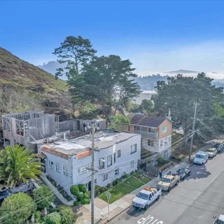 Image 6 - 353 Rivera St, San Francisco, California, 94116 - House for sale