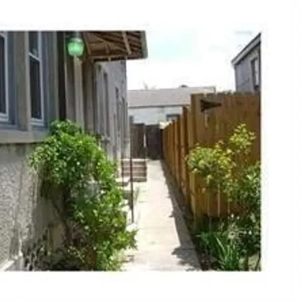 Image 1 - 709 General Pershing Street, New Orleans, LA 70115, USA - House for rent