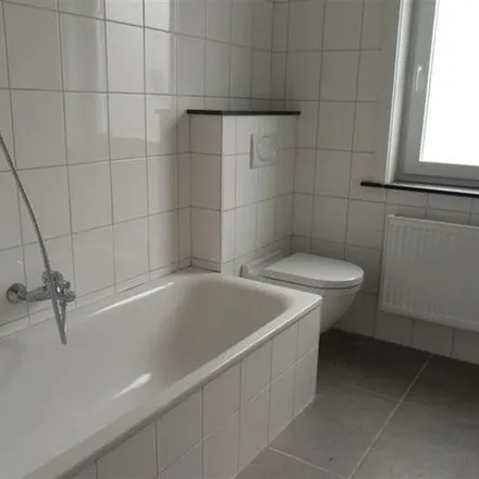 Rent this 2 bed apartment on Mosselstraat 1F in 8470 Gistel, Belgium
