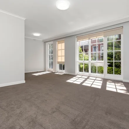 Rent this 3 bed apartment on Springfield Avenue in Toorak VIC 3142, Australia