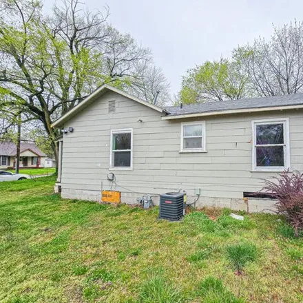 Image 4 - 2281 West Brower Street, Springfield, MO 65802, USA - House for sale