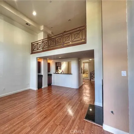 Image 3 - 12118 Addison Street, Los Angeles, CA 91607, USA - Townhouse for rent