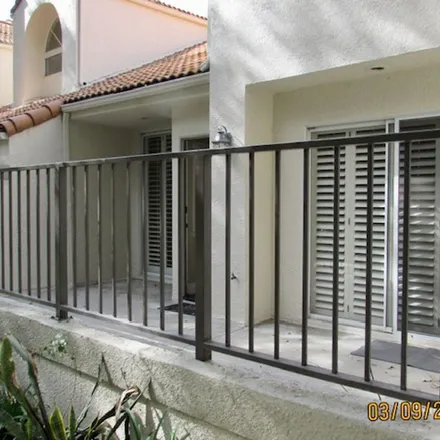 Rent this 2 bed townhouse on 11278 Sierra Pass in Los Angeles, CA 91311