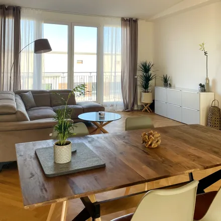Rent this 5 bed apartment on Rupprechtstraße 21 in 10317 Berlin, Germany