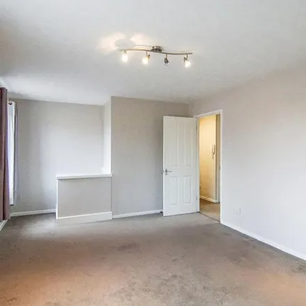 Image 4 - Rochester Close, Nuneaton, CV11 5XL, United Kingdom - Apartment for rent
