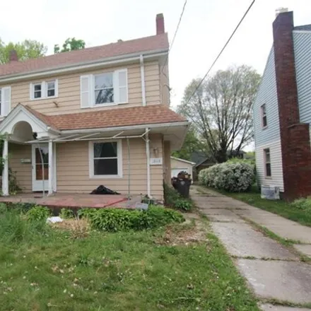 Buy this 4 bed house on 2142 Coronado Avenue in Youngstown, OH 44504