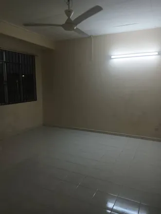 Image 1 - Lorong Pending 1B, Bandar Puteri Klang, 41200 Klang City, Selangor, Malaysia - Apartment for rent