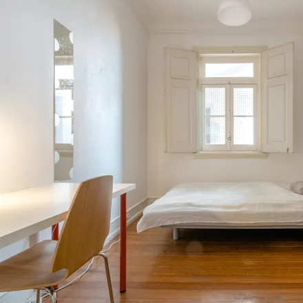 Rent this 7 bed room on Avenida de Roma in 1000-262 Lisbon, Portugal