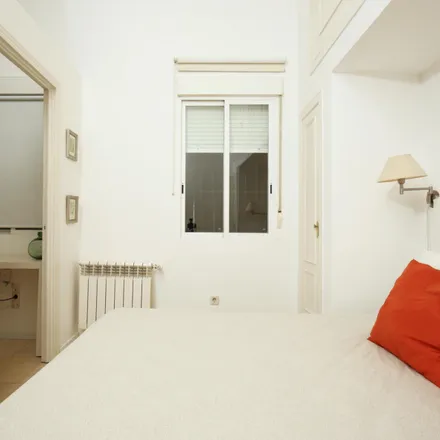 Image 4 - Calle de Claudio Coello, 79, 28001 Madrid, Spain - Apartment for rent