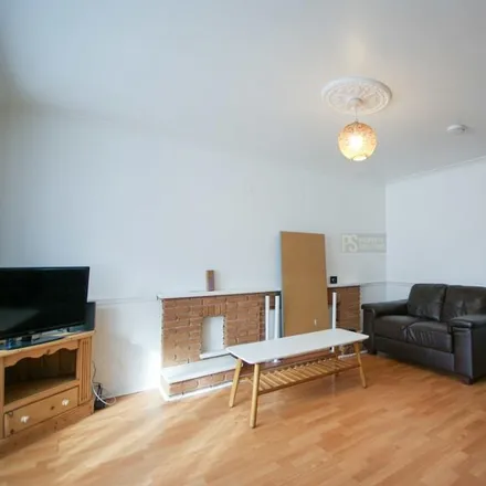 Image 1 - St Andrews Road, Bordesley, B9 4NB, United Kingdom - Duplex for rent