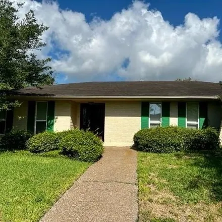 Rent this 3 bed house on 5009 Cascade Drive in Corpus Christi, TX 78413