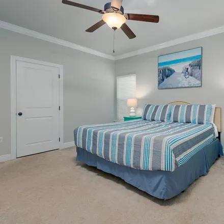 Rent this 4 bed house on Destin
