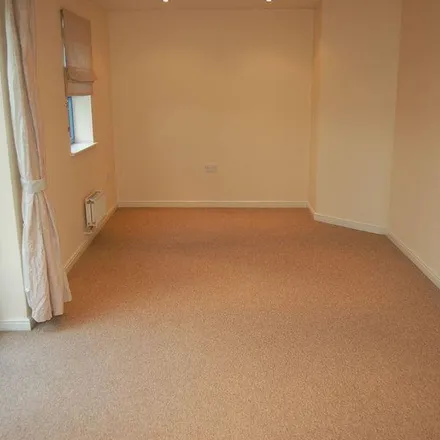 Image 1 - 2 Maunsell Road, Weston-super-Mare, BS24 7HX, United Kingdom - Apartment for rent