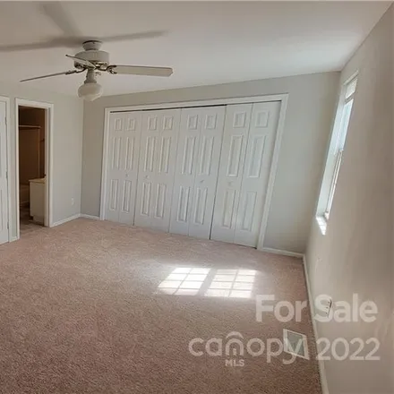 Image 8 - 5908 Bayswater Lane, Charlotte, NC 28212, USA - Townhouse for sale