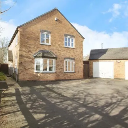 Buy this 4 bed house on Old Farm Lane in Coventry, CV6 6HN